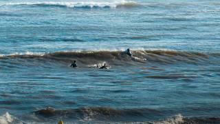 MAUVAISES CONDITIONS : TU DOIS SURFER