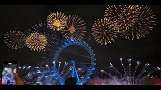 New Year Fireworks 2025 at London | #LondonEye #2025 #newyear #fireworks