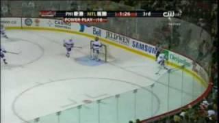 Mike Richards open ice hit on Higgins. Uploaded because people asked to see it.