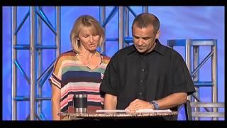 Erik & Stacey Rees' Courageous Faith & Fight with Childhood Cancer
