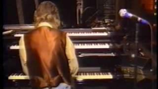 ELP BACKSTAGE 93 Pt 02b Emerson soundcheck