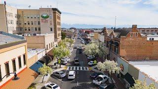 Shop Downtown Visalia