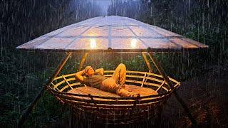 SOLO BUSHCRAFT HEAVY RAIN - BUILD A GAZEBOS SHELTER WITH BAMBOO AND PLASTIC WRAP