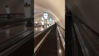 time to go to Moscow under ground metro #mocca #russia #metro #underground #train #metrolines #metro