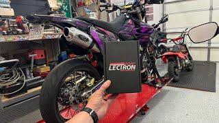 DRZ400SM LECTRON BILLETRON PRO Carb Install!