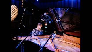 The Wintercircus Concert - Mattias Devriendt | full solo piano lie down concert video | Belgium