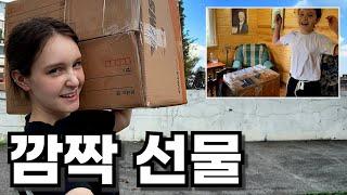 Foreign Sister-in-Law Dancing with Joy over a Surprise Gift from Korea (feat. Hidden Camera)