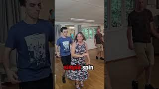  Ballroom Jive practice : Overturned change of places followed by a simple spin 