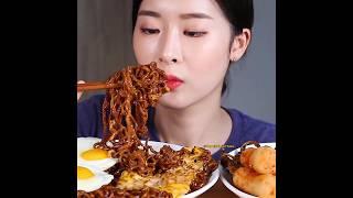 Cheese Black Bean Noodles With kimchi & eggs️ #asmr #mukbang #biggbites #eatingsounds @Fumeyamyam