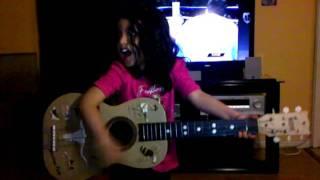 Brianna y su guitarra