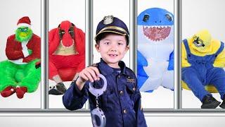 Albert Opened his own Police Station and Saves the Day! | Pretend play by Papa Joel's English