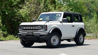 2025 Ford Bronco Base Review - The COOLEST SUV Money Can Buy At $40k?