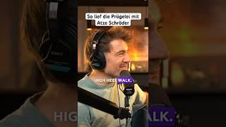 Die ganze Story im Video auf meinem Kanal #atzeschröder #comedy #podcast