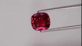 Ruby - 4.00 ct - Mozambique - Cushion - with GRS certificate