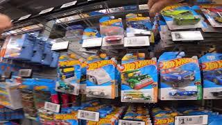 hot wheels peg hunting wall mart