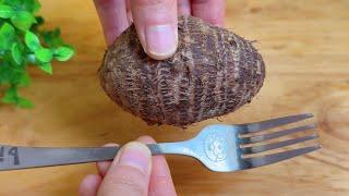 Crispy Taro Fritters: One Bite is Not Enough! Easily Peel Taro with a Fork: Super Simple Trick! 芋頭去皮