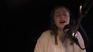Menucha V'Simcha - מנוחה ושמחה