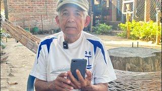 Con el Dr Ing Agrónomo Gregorio