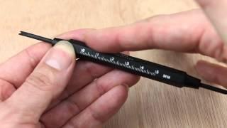 How to remove and adjust a watch strap (Using a spring bar tool)