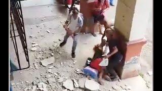 Techo de un portal cae sobre una mujer en Centro Habana