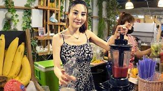 Famous Smoothie girl in Thailand - Thai Street Food