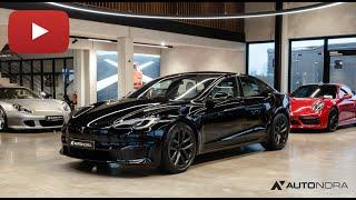 Tesla Model S Plaid in Solid Black