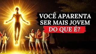 O Significado ESPIRITUAL do por que você parece MAIS JOVEM do que é