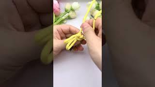 This is how the key is tied, and you will never be afraid of losing it again. Rope knitting tuto