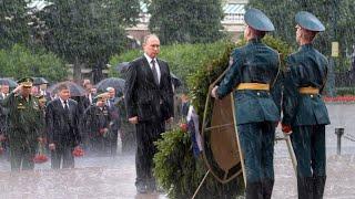 Russian Anthem at Wreath Ceremony on Tomb of the Unknown Soldier | June 22nd, 2017