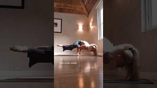 Side Crow Arm Balance Challenge! #yoga #armbalance #yogainspiration #yogalife #yogateacher #yogagirl