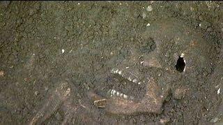 "Black Death" plague graves unearthed in rail dig