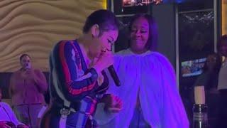 Keke Wyatt pass  to Le'Andria Johnson