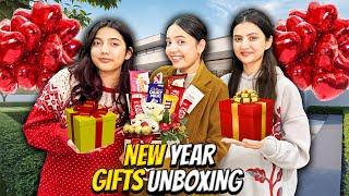 New Year Gifts Unboxing|Subne Zainab Ko Roast Kardia|Sistrology