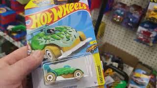 Hot Wheels Hunting with my grandson Jax at Dollar Tree, Brand New H Case Opening, Treasure Hunt!!