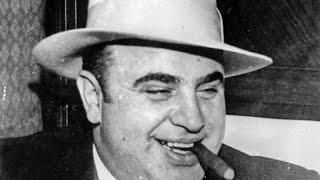 Al Capone  Zjizvená tvář  DOKU cz dabing