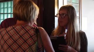 Dee Atkinson and Harrison Auction House 30 sec