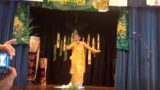 Mhone Shwe Yee Myanmar Dance