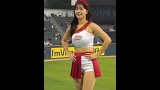 #김도아#ssg랜더스치어리더"화이팅도 이쁘게 하는  김도아"