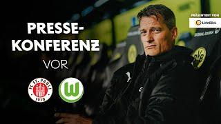 Die Pressekonferenz vor dem Spiel gegen den VfL Wolfsburg | Präsentiert von LichtBlick