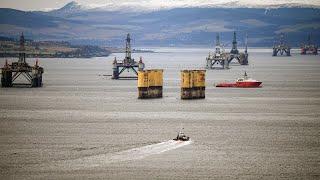 मेक्सिको की खाड़ी होराइजन ऑयल रिग,अटलांटिक महासागर। Deepwater Horizon Oil Rig, Gulf of Mexico—Hindi