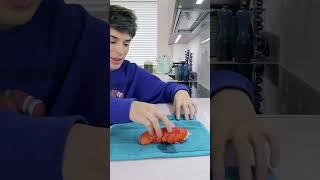how to peel a lobster only using a towel #shorts