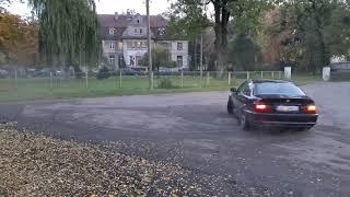 BMW E46 323i drift burnout