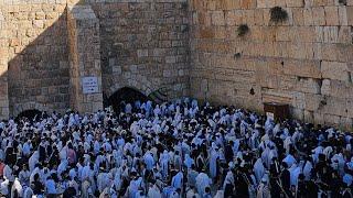 סוכות בירושלים | Walking in Jerusalem