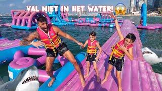 WIE HET LAATST IN DE ZEE VALT, DIE WINT *GROOTSTE WATERSPRINGKUSSENPARK TER WERELD* | LAKAP JUNIOR