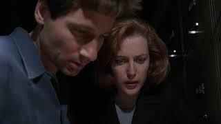 The X-Files - Mulder and Scully see UFO near the Strughold Mining Company [3x02 - Paper Clip]