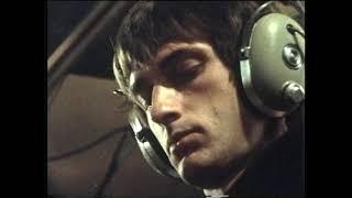 Mike Oldfield recording the Blue Peter theme (FULL VERSION) (25.1.79)