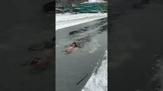 Зимнее закаливание #моржи #вимхоф #моржевание #закалка #icebath