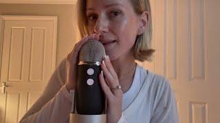 ASMR Mouth Sounds SUPER Close to the Mic ️