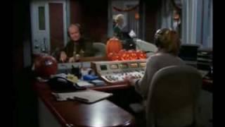 YouTube PooP:  Frasier is a show just like you n me