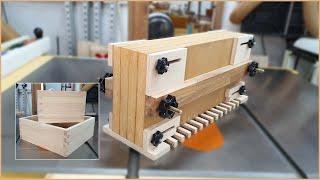 Dovetail, there is also this method/ Dovetail Template Master